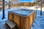 Private hot tub